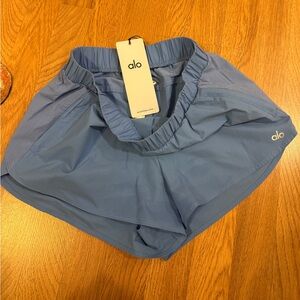 ✨ New With tags ALO Playmaker Dolphin Shorts